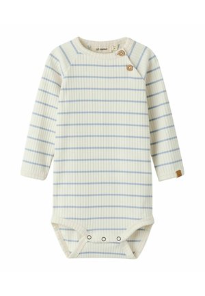 Kremowy body z długim rękawem i prążkowanym wzorem w niebieskie paski. Posiada drewniane guziki przy dekolcie oraz zapięcia na napy na dole.
