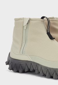 Salomon Sportstyle SNOWCLOG MID UNISEX - Visoke tenisice - feather gray/black