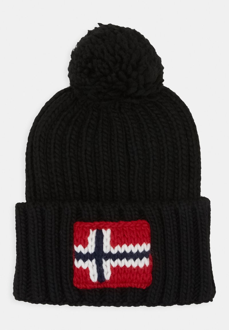 Bonnet en tricot noir avec pompon et revers, orné d'un écusson tricoté du drapeau norvégien.