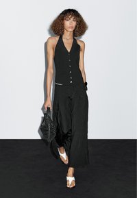 Massimo Dutti HALTER NECK  - Waistcoat - black