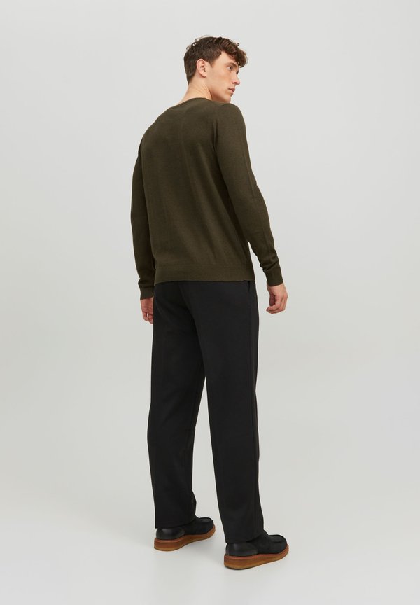 JJEEMIL CREW NECK - Jumper - olive night4