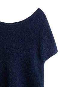 Blød, luftig navyblå sweater med bred halsudskæring og korte ærmer, lavet af et struktureret, strikket stof.