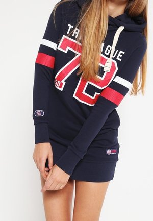 Sukienka z dżerseju