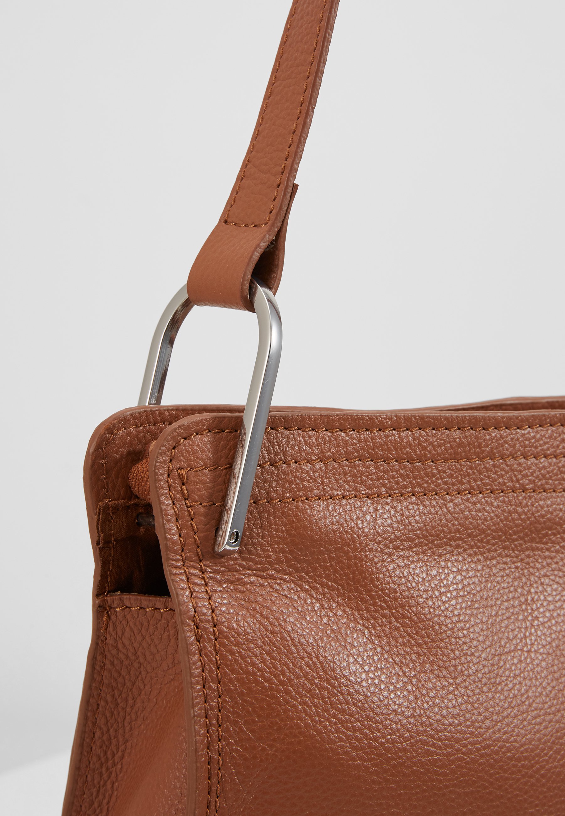 Zign LEATHER Skulderveske cognac Zalando.no Zign LEATHER Skulderveske cognac Zalando.no