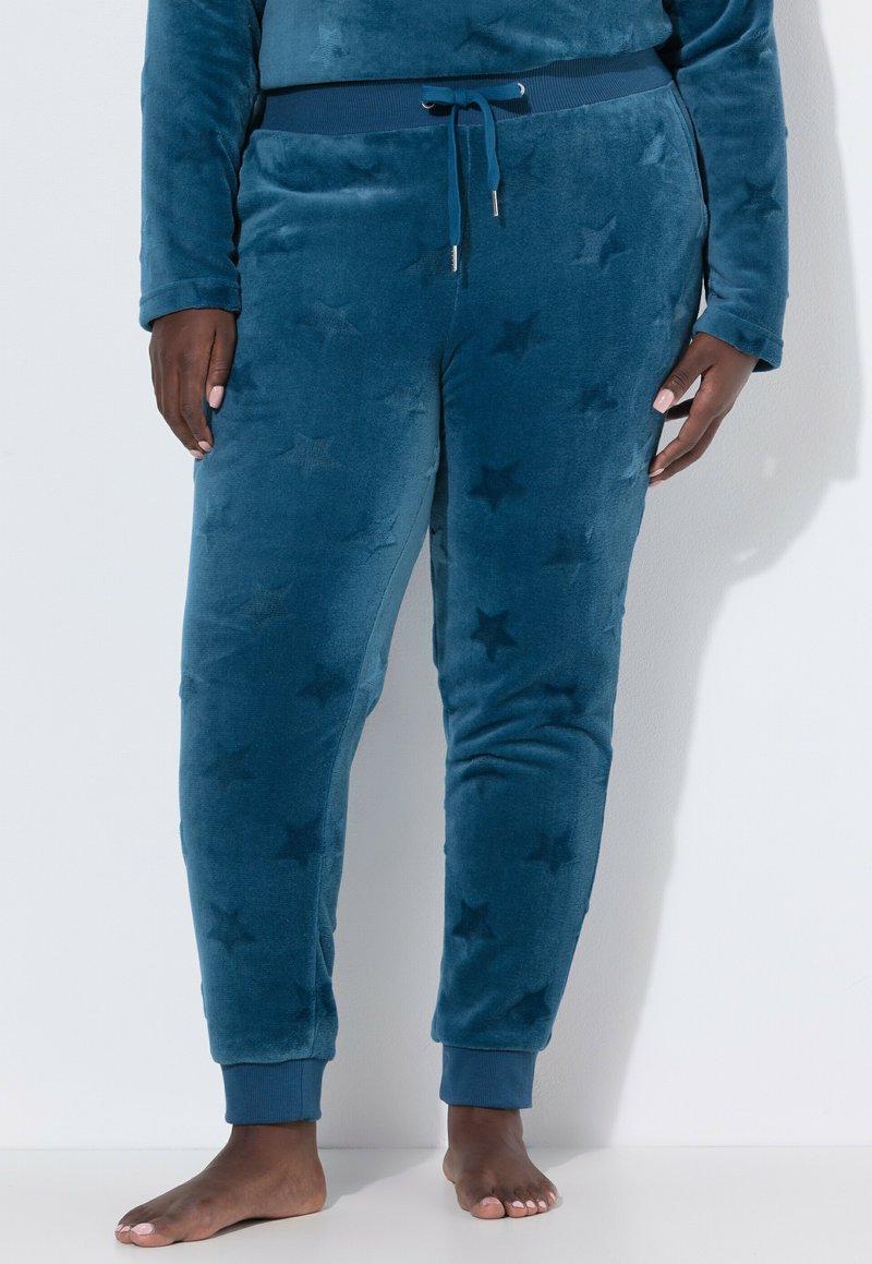 Teal velour-loungewear-setti, jossa on pehmeä tekstuuri, tähkäkuvio, ribattuja hihansuita ja nauhakuja-mallinen vyötärö.