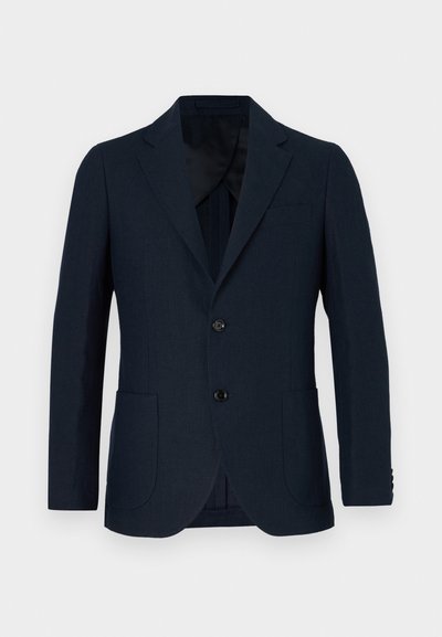 Granatowa marynarka o dopasowanym kroju, z dwoma przednimi kieszeniami i zapięciem na jeden guzik. Gładki materiał z delikatną fakturą i klapami w szpic.