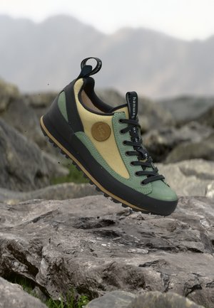 Hanwag ROTPUNKT LOW LADY - Chaussures de marche - mint/nude beige