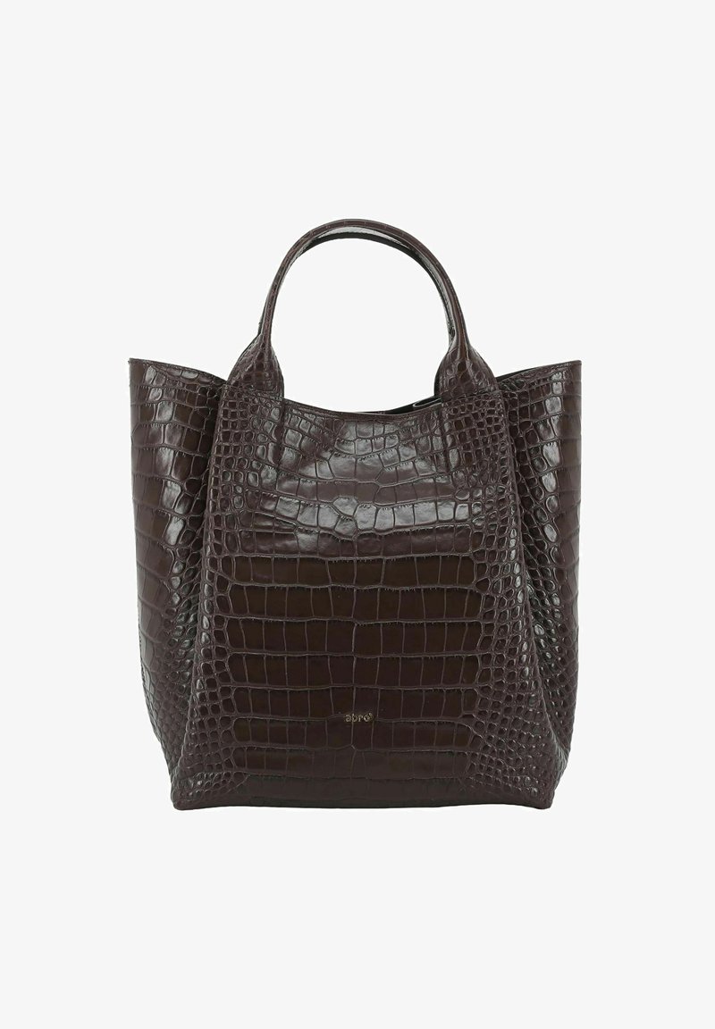 Sac fourre-tout en cuir brun à motif crocodile avec poignées doubles, forme structurée et texture lisse. Présente un accent logo subtil à l'avant.