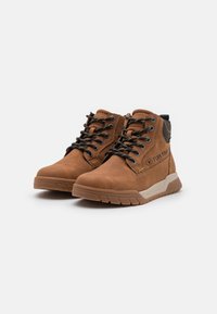 TOM TAILOR Stivaletti stringati - cognac