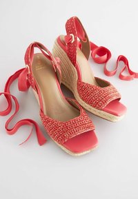Next Sandales à talons hauts - pink