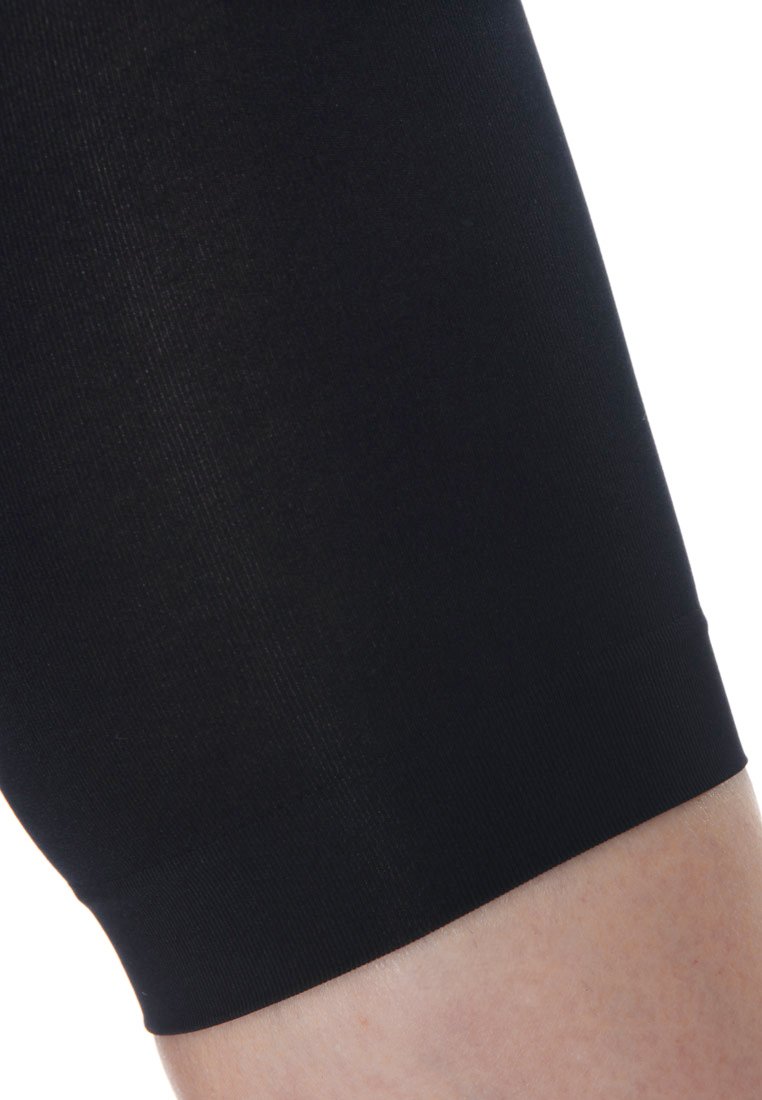 Women FALKE PURE MATT 50 DENIER LEGGINGS HALB-BLICKDICHT MATT - Leggings - Stockings Women FALKE PURE MATT 50 DENIER LEGGINGS HALB-BLICKDICHT MATT - Leggings - Stockings