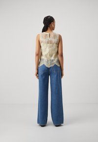 Selected Femme SLFFELICA  - Felső - flan