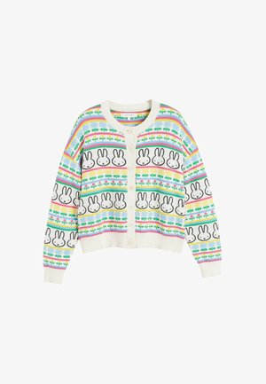 Cardigan multicolore présentant un motif tricoté de lapins et de fleurs, avec une base crème, un col rond et une fermeture à boutons sur le devant.