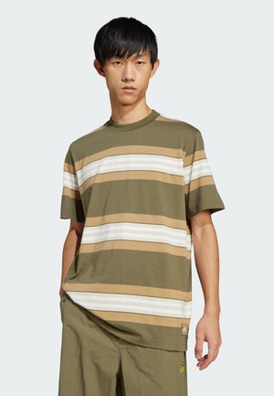 GRAPHIC - Majica kratkih rukava s printom - olive strata