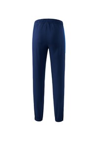 Pantalones deportivos de color navy con una cinturilla elástica, tobillos ajustados y bolsillos laterales. Fabricados con una tela ligera y transpirable.