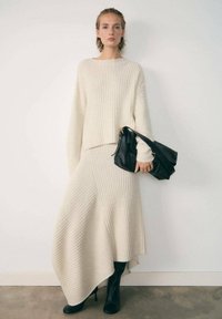 Mango Jumper - off-white