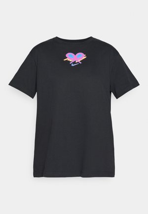 Svart kortermet T-skjorte i bomull med et fargerikt grafisk design på brystet, med rosa, blå og oransje detaljer.