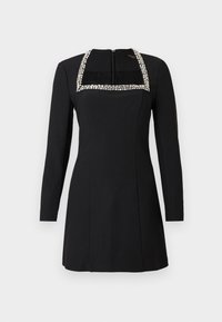 Μαύρο φόρεμα με μακριά μανίκια, τετράγωνο ντεκολτέ διακοσμημένο με διαφανείς στρας, εφαρμοστή γραμμή και φερμουάρ στο πίσω μέρος.