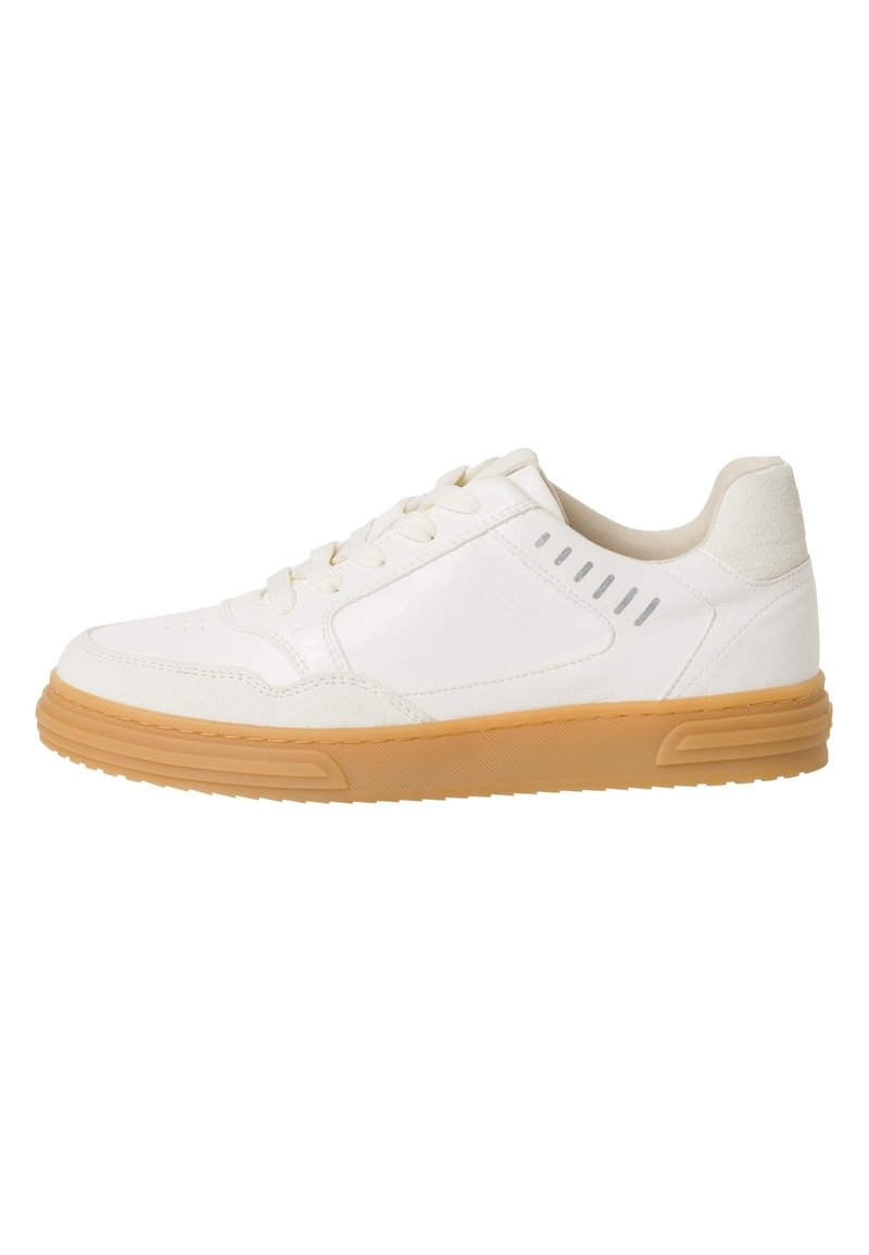 Sneakers med övre i vitt läder, rund tå och snörning framtill. Har en texturerad tan gummisula och tre grå accentremsor på sidan.