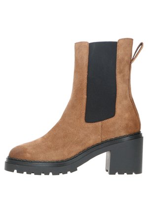 Ankle boot