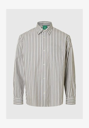 Lehká košile s dlouhým rukávem v béžové barvě s bílými vertikálními pruhy, s klasickým límečkem a náprsní kapsou.