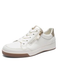 Witte leren lage sneaker met beige accenten, zijrits, witte veters en een zool van gumrubber.