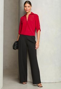 Lipsy V NECK 3/4 SLEEVE COLLARED - REGULAR FIT - Blůza - red