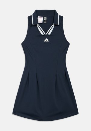 Marineblå ærmeløs kjole med polo-krave, hvide accenter, plisseret nederdel og et Adidas-logo på brystet. Fremstillet af et glat, atletisk stof.