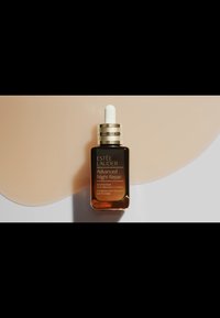 ESTÉE LAUDER ADVANCED NIGHT REPAIR HERO SET - Ansiktsvårdsset