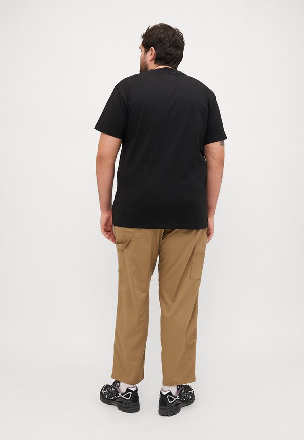 PLUS MONOLOGO SHIFT TEE - Print T-shirt3