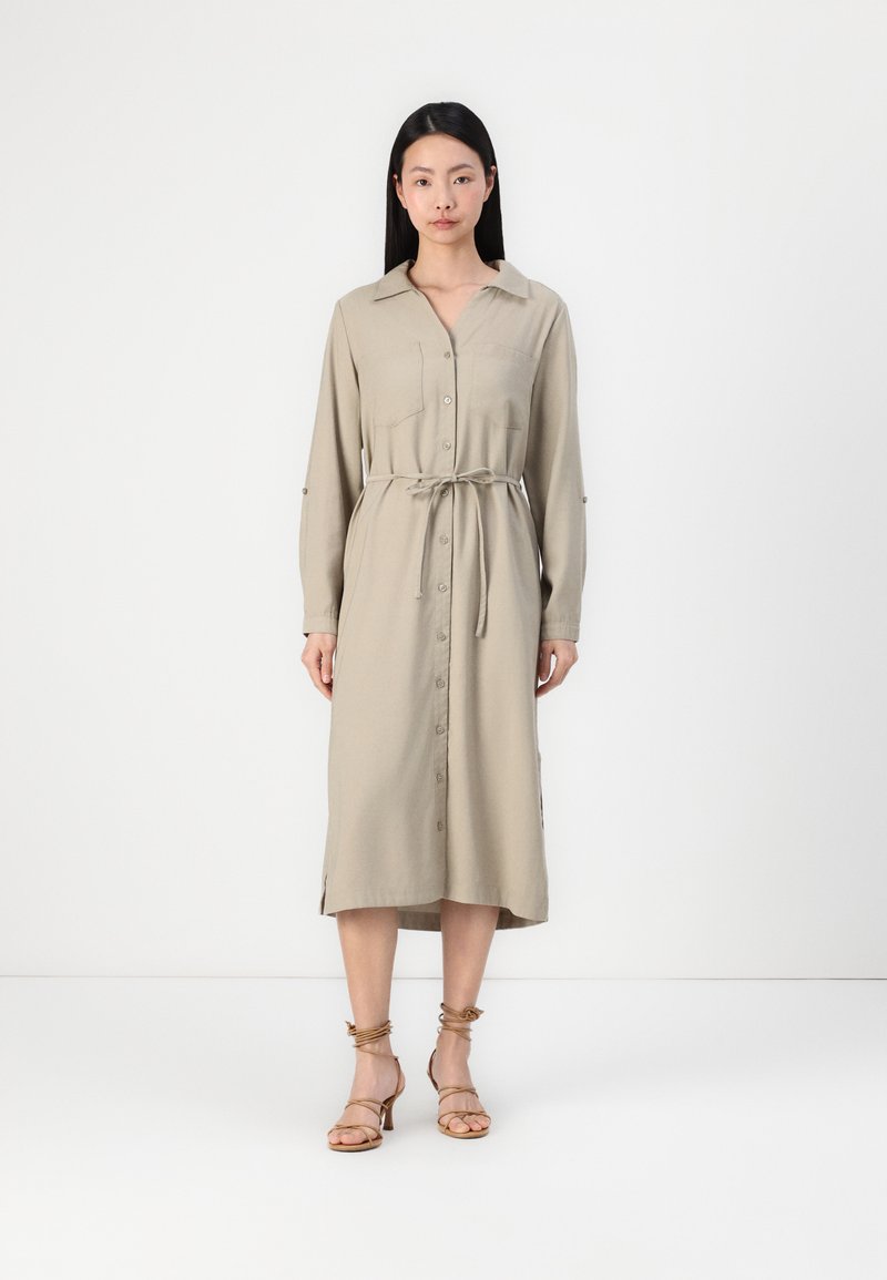ONLY - ONLARIS LIFE BELT SHIRT DRESS - Särkkleit - beige, Suurenda