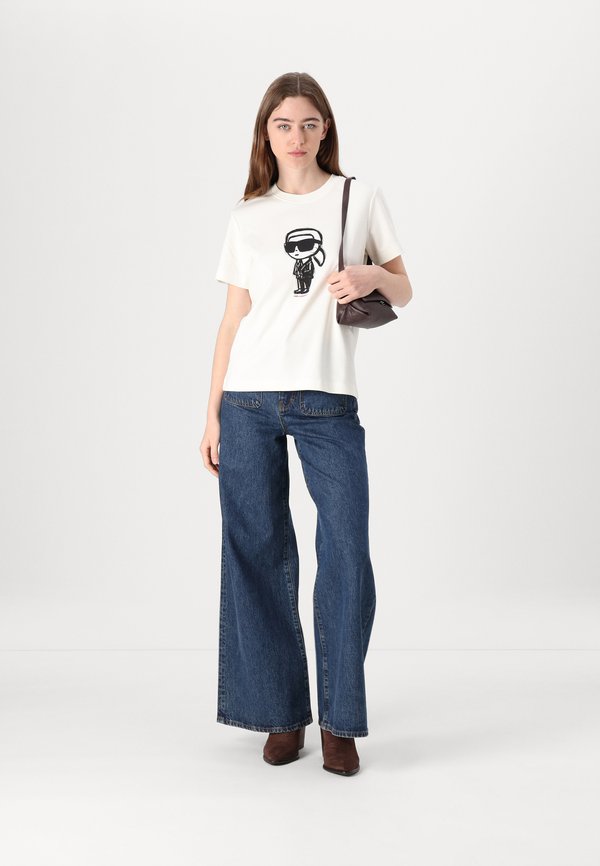 IKON SKETCH - Print T-shirt - cannoli cream2