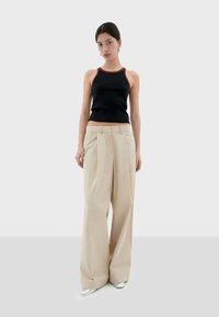 Thinking Mu HARRIET - Top - black