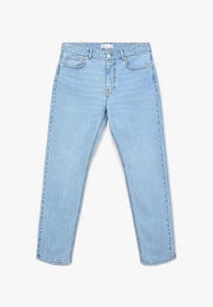 Jean bleu clair avec une coupe droite, style cinq poches et décoloration subtile. En denim avec des coutures visibles et une fermeture à bouton.