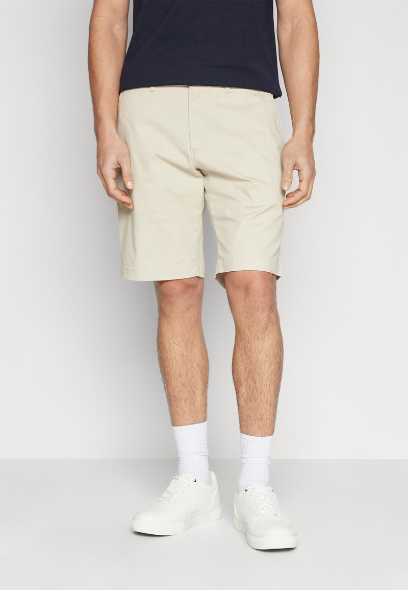 Tommy Hilfiger - HARLEM 1985 - Shorts - bleached stone, Förstora