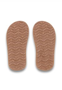Bruna gummisulor med ett zigzagmönster. Har en texturerad yta för grepp, utformade för komfort och stöd.