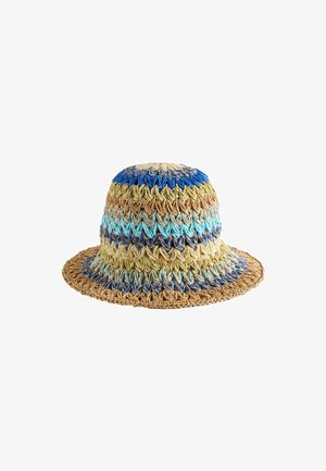 Gehaakte bucket hat met brede rand, voorzien van horizontale strepen in blauw, beige, lichtblauw en tan kleuren, met een gestructureerde weving.