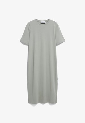 Hellgraues, knielanges T-Shirt-Kleid aus weicher Baumwolle, mit kurzen Ärmeln, lockerer Passform und rundem Halsausschnitt. Keine sichtbaren Muster.
