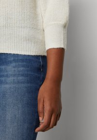 Vero Moda Sweter