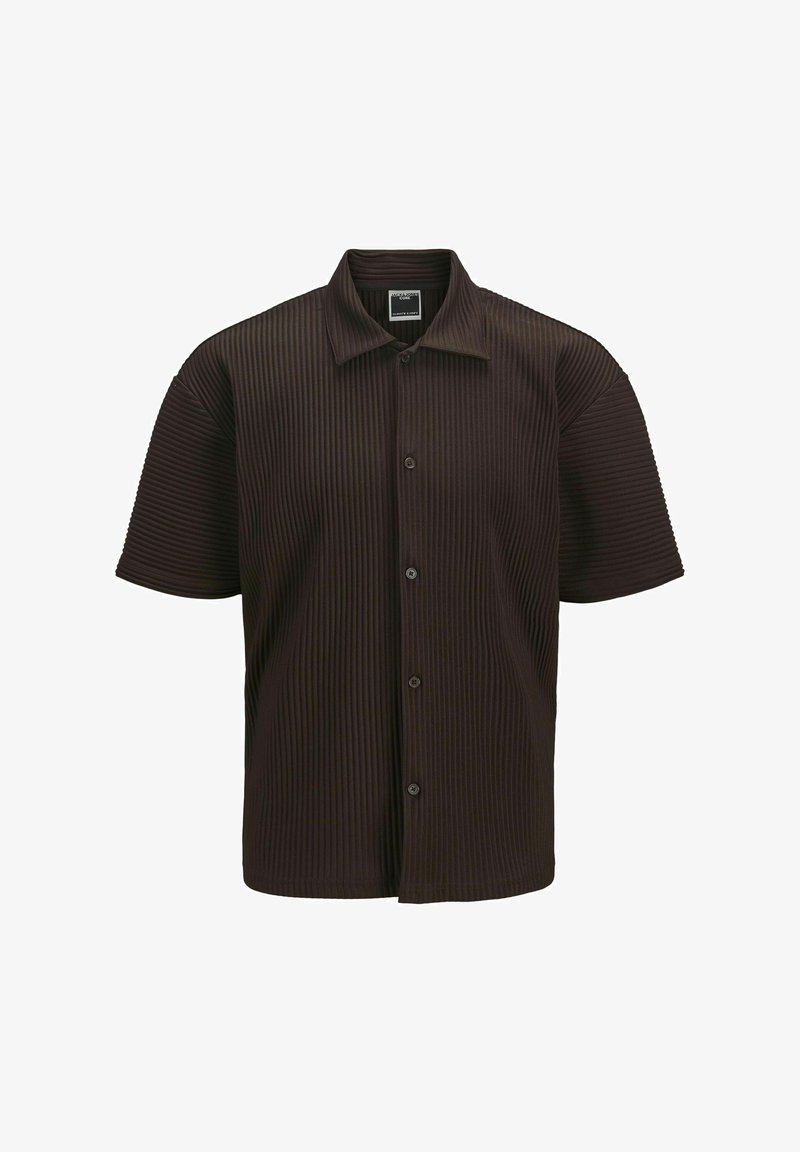 Brązowa koszula krótki rękaw z pionową teksturą prążkowaną, z kołnierzykiem w szpic i zapięciem na guziki z przodu.