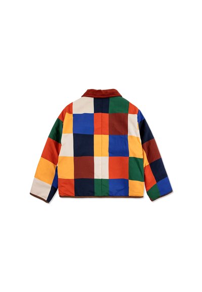 Giacca trapuntata con un design di patchwork multicolore a quadrati. I materiali includono tessuto con colletto a costine e polsini elastici.