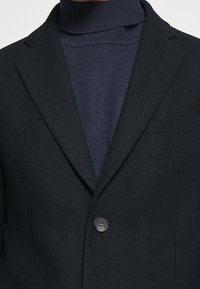 Isaac Dewhirst Cappotto classico - dark blue