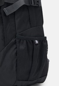 The North Face BOREALIS CLASSIC - Mochila de senderismo - the north face black/asphalt grey