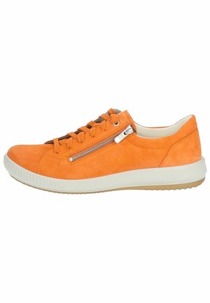 Sneaker low - apricot crush