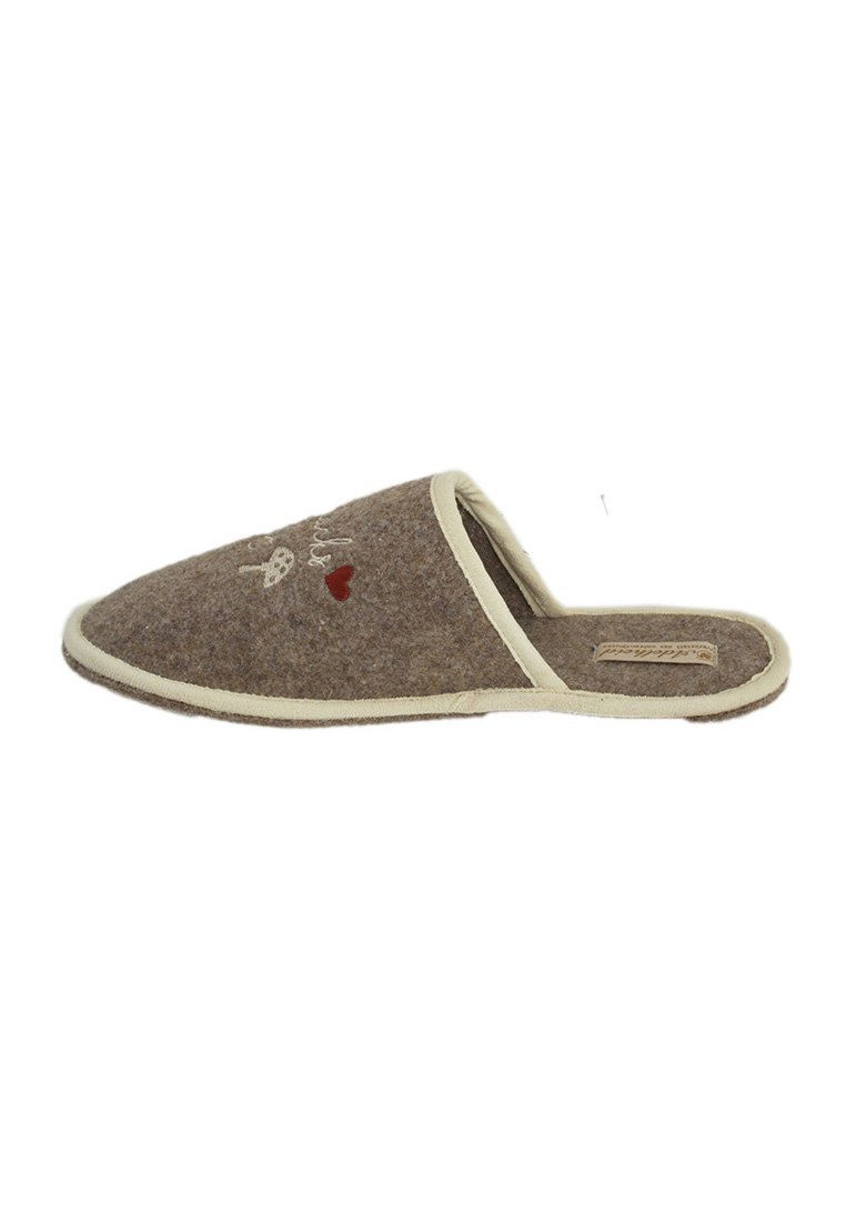 Felt slippers in brown with a light beige trim. Features a simple mushroom design with a red heart. Low-profile, open back design.