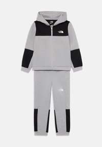 Neizvēlēts, light grey heather