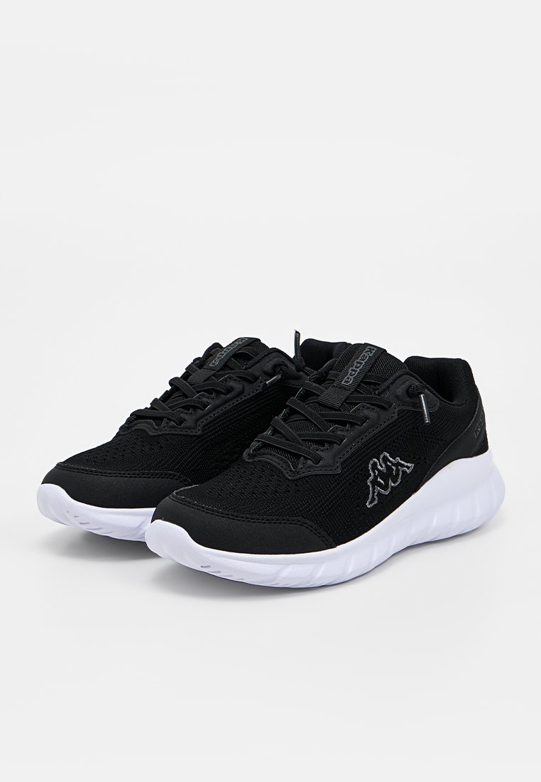 Sneaker low