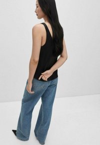 Mango Top - black