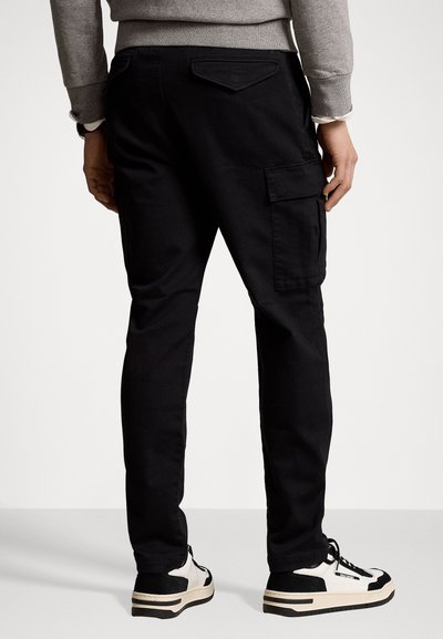 Polo Ralph Lauren STRETCH SLIM FIT KNITLIKE CARGO TROUSER - Kareiviško stiliaus kelnės - black