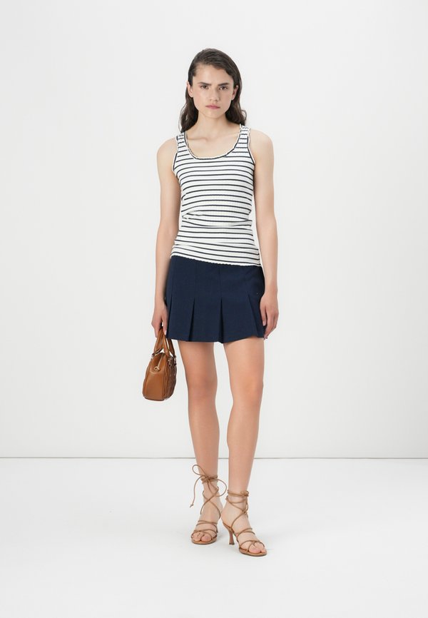 VMSEA SINGLET - Top3